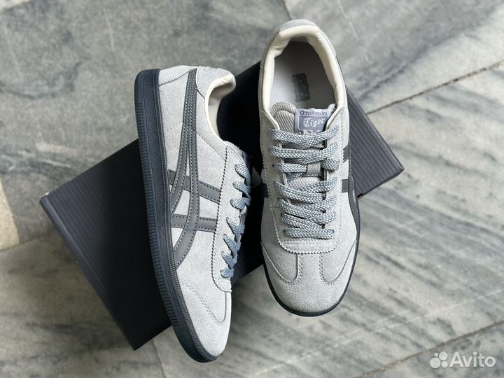 Кроссовки onitsuka tiger 