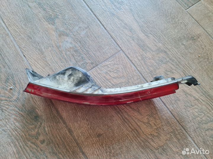 7p6945702c отражатель задний touareg nf