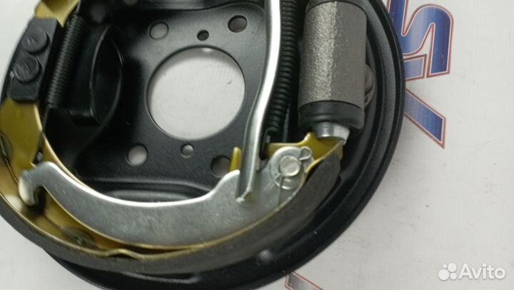 Щит задний тормозной 2108-2110 в сборе