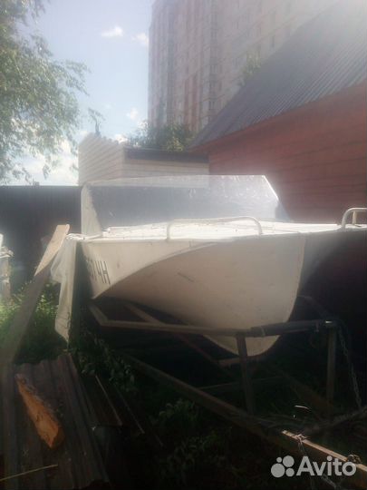 Лодка «Воронеж«