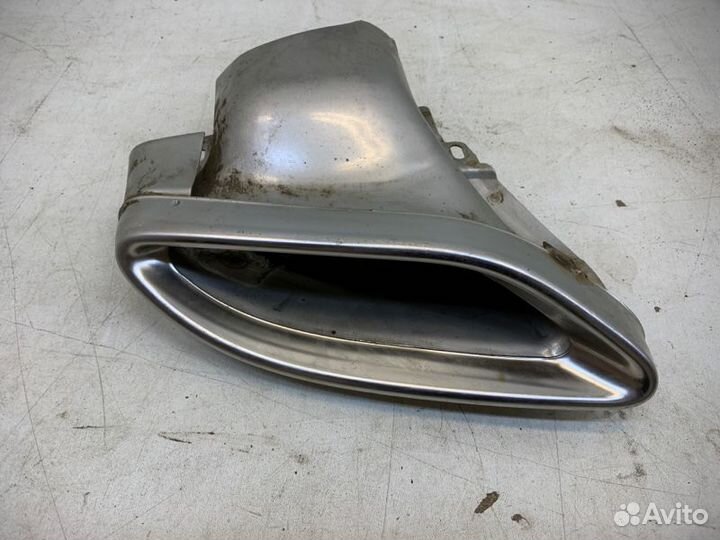 Насадка глушителя правая Mercedes-Benz C-Class