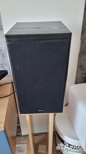 Продам полочную акустику Attitude Alpha 1000