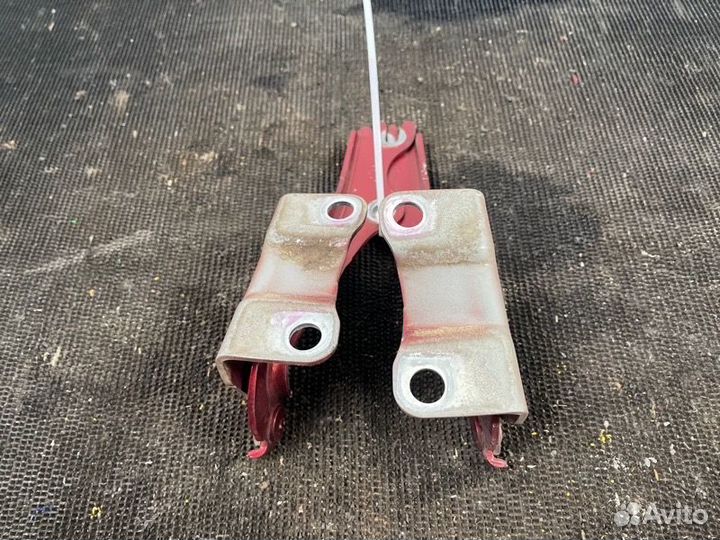 Петли капота Mazda Mazda 3 BM PE21258075