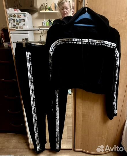 Велюровый спортивный костюм adidas оригинал