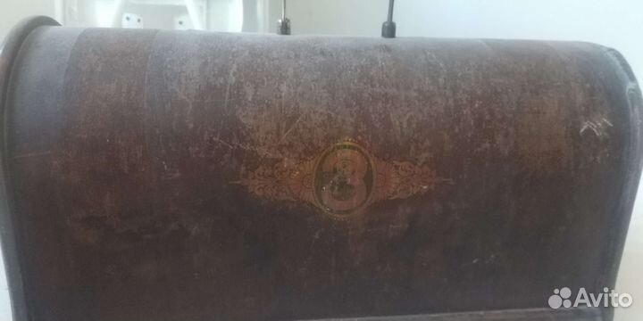 Швейная машина Singer