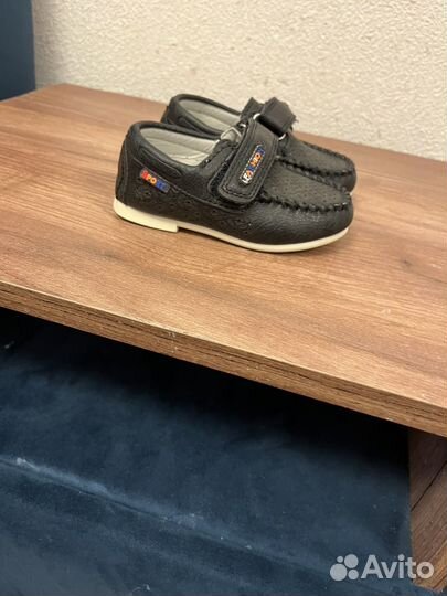 Мокасины для мальчика 23