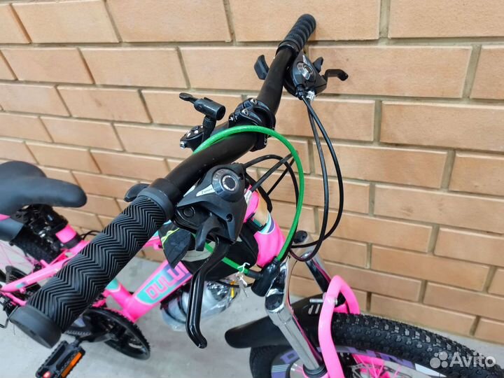 Скоростной велосипед на колёсах 20дюймов,21скорост