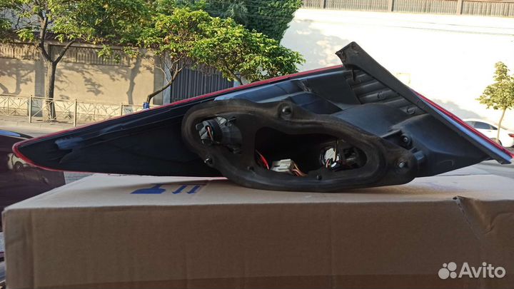 Задний правый фонарь hyundai solaris