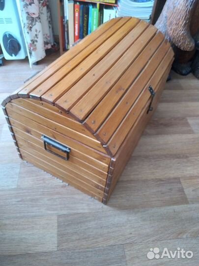 Сундук деревянный новый