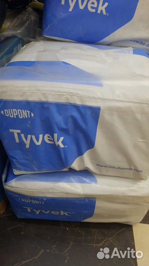 Комбинезон защитный Тайвек (Tyvek) с капюшоном