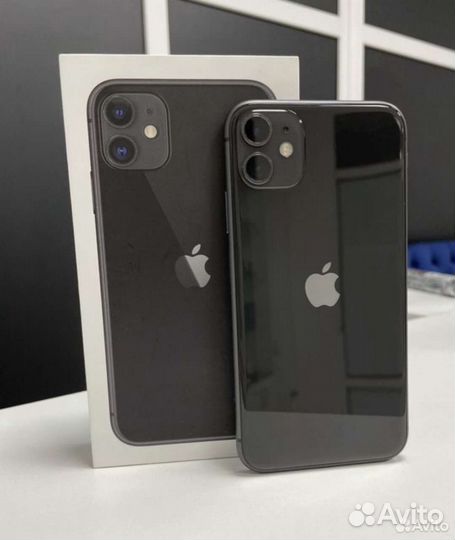 iPhone 11, 64 ГБ