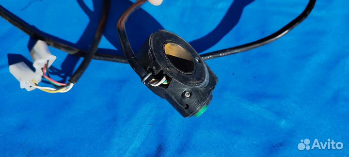 Переключатель поворотников и сигнала