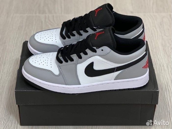 Кроссовки Air Jordan 1 Low Light Smoke Grey