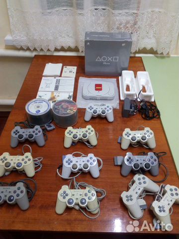 Sony PlayStation One + Джойстики + 100 дисков