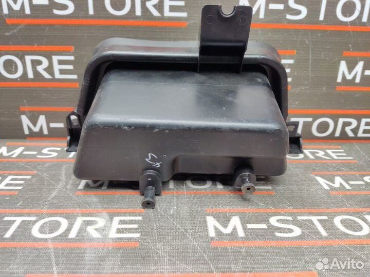 Бардачок задний Bmw X5 E70 N52B30 2007