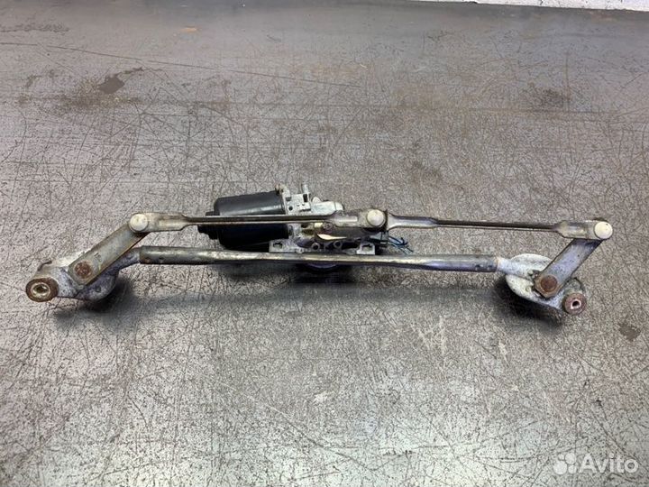 Трапеция дворников с двигателем Toyota Corolla