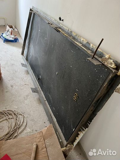 Дверь входная металлическая