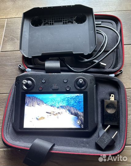 DJI Smart Controller (RM500) с кейсом