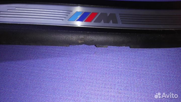Накладка порога задняя левая внутренняя BMW 5-сер
