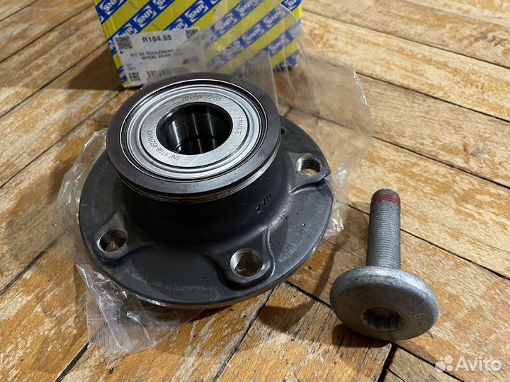 Комплект подшипника ступицы колеса NTN-SNR R154.55