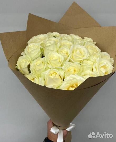 25 Роз 40 см. с Доставкой Москва Цветы