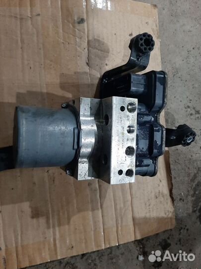 Блок ABS BMW X5 F15