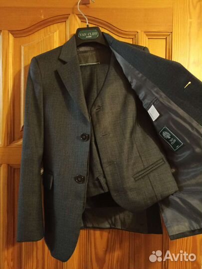 Школьная форма костюм 3ка (пиджак,желетка,брюки)