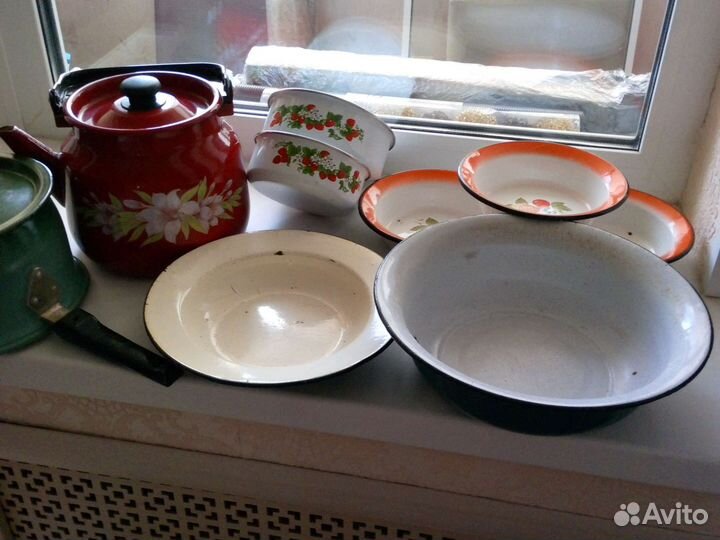 Эмалированные посуда разная