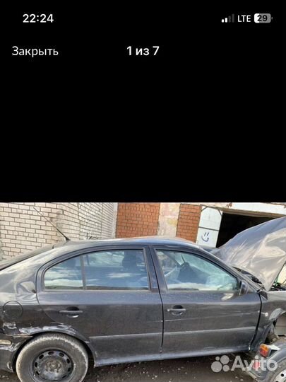 Петля правая/левая Skoda Octavia A4