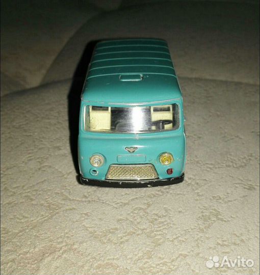 Модель автомобиля