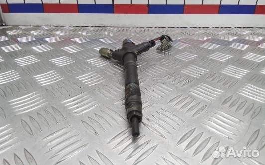 Форсунка дизельная lexus IS 2 (XE20) (OEA25AL03)