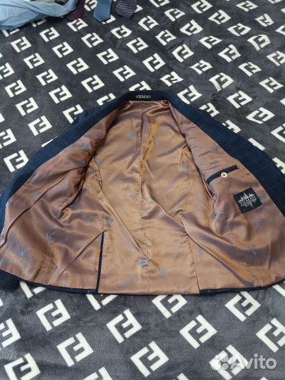 Пиджак на мальчика 146