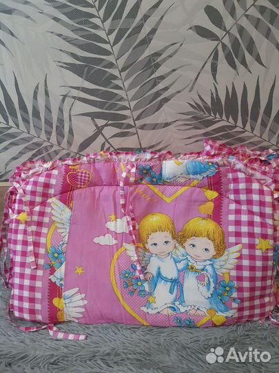 Бортики в детскую кроватку для девочки