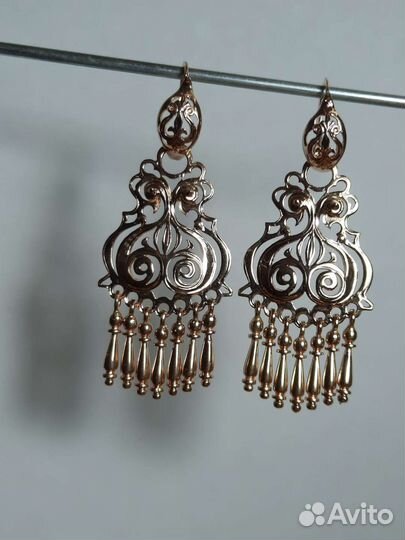 Золотые серьги