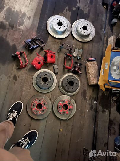 Toyota mark 2 суппорта