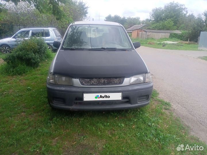 Mazda Demio, 1998