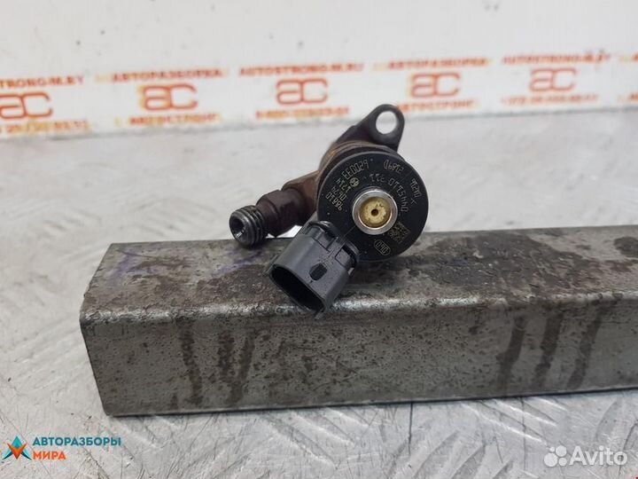 Форсунка Peugeot 308 T7 2009 1980L1