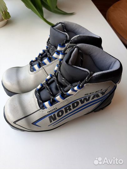 Ботинки лыжные детские для креп. NNN Разм. 33