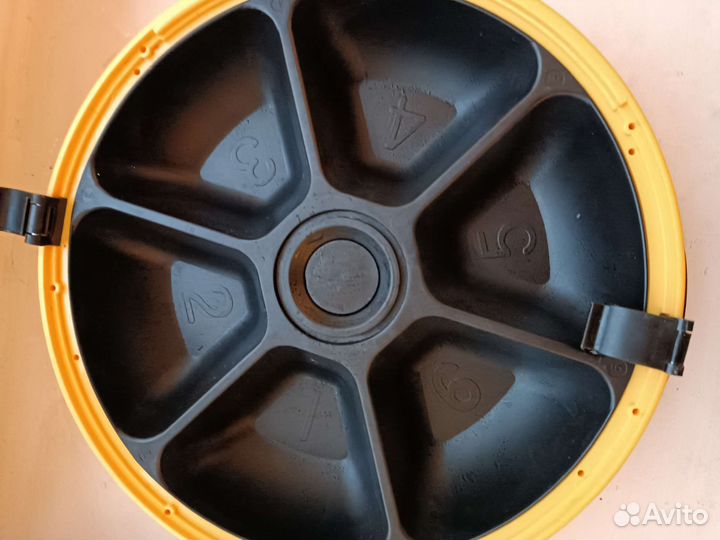 Автокормушка feed-ex для собак и кошек