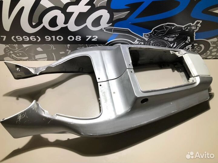 Хвост Suzuki GSX-R 400 R (GK76A) 1995г