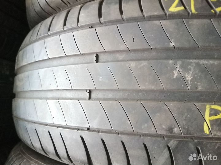 Michelin Primacy 4 215/60 R16