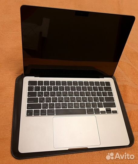 Macbook air 15 m2 8 512gb