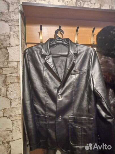 Кожаный пиджак
