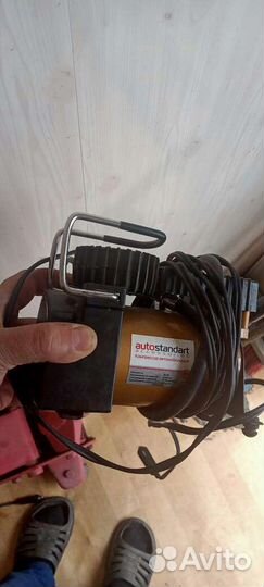 Автомобильный компрессор