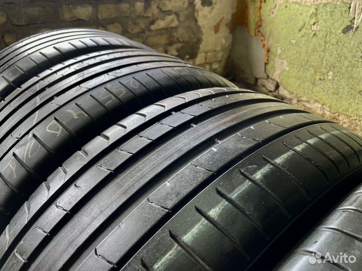Pirelli P Zero Gen-2 255/40 R21 102Y