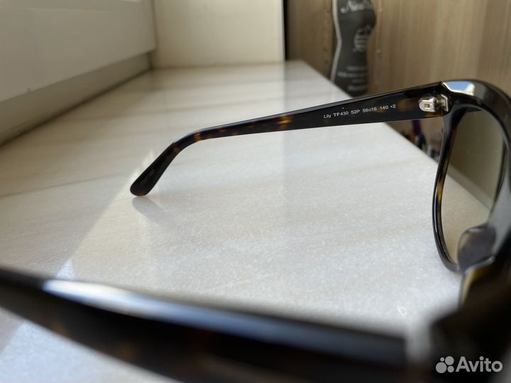 Очки солнцезащитные оригинал Tom Ford