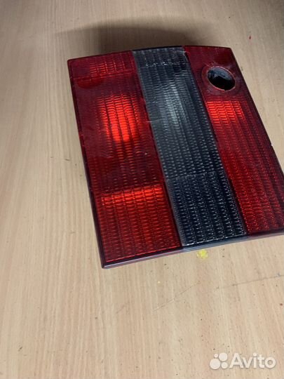Фонарь внутренний правый vw passat b4 седан