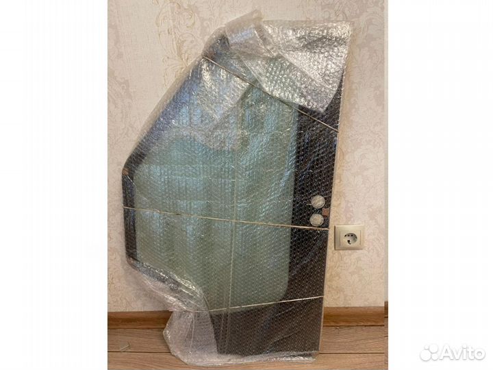 Стекло лобовое Elaz