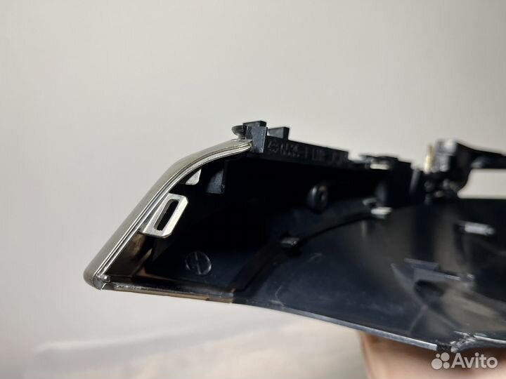 Нижняя накладка R зеркала Lexus Nx 200 300