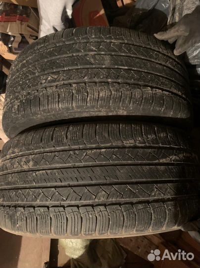 Bridgestone Weather Control A005 275/45 R19